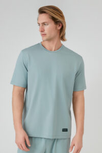 Man wearing Manito Comfy cotton silk crew neck short-sleeve T-shirt in a relaxed everyday style.